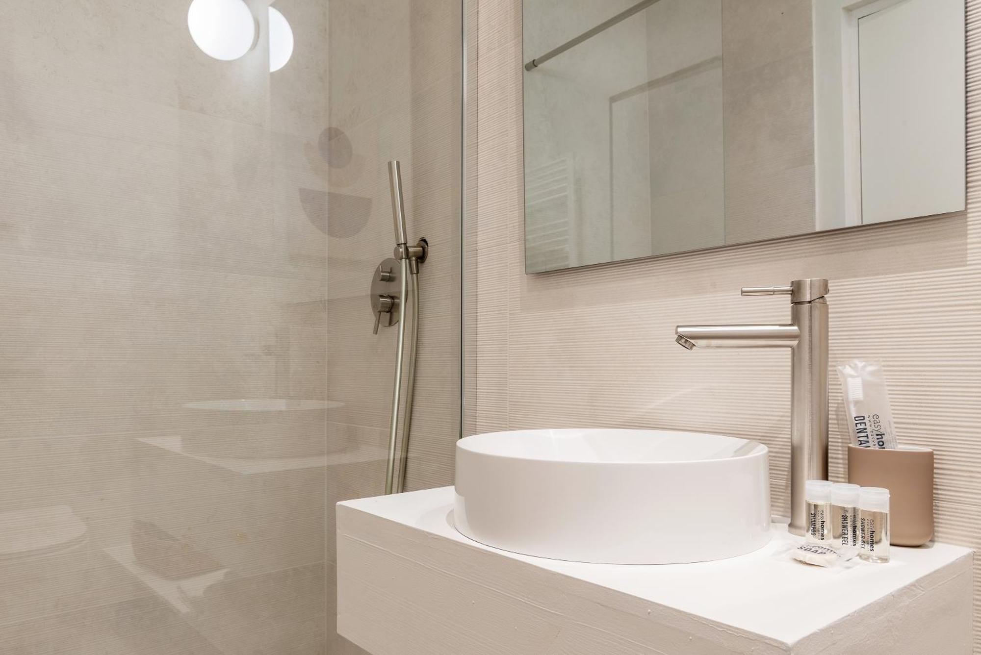 מילאנו Easyhomes-City Centre Suites מראה חיצוני תמונה